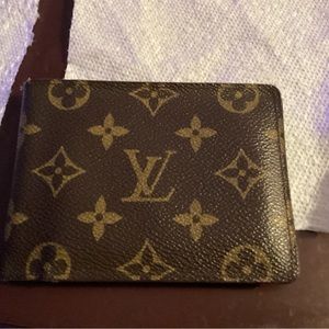 Lv Large Wallet
